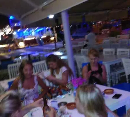 酒店 蛤蜊别墅酒店 Çeşme