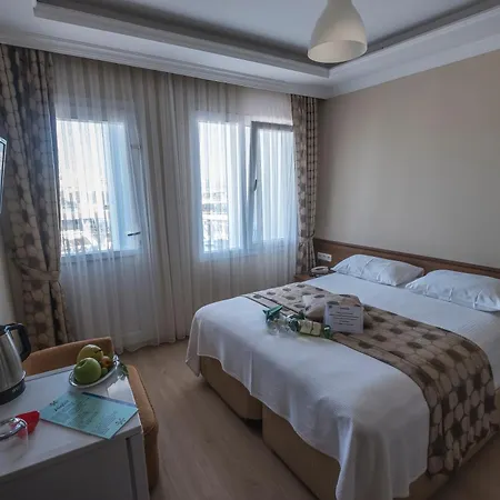蛤蜊别墅酒店 酒店 Çeşme