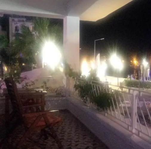 Vongole فندق Çeşme